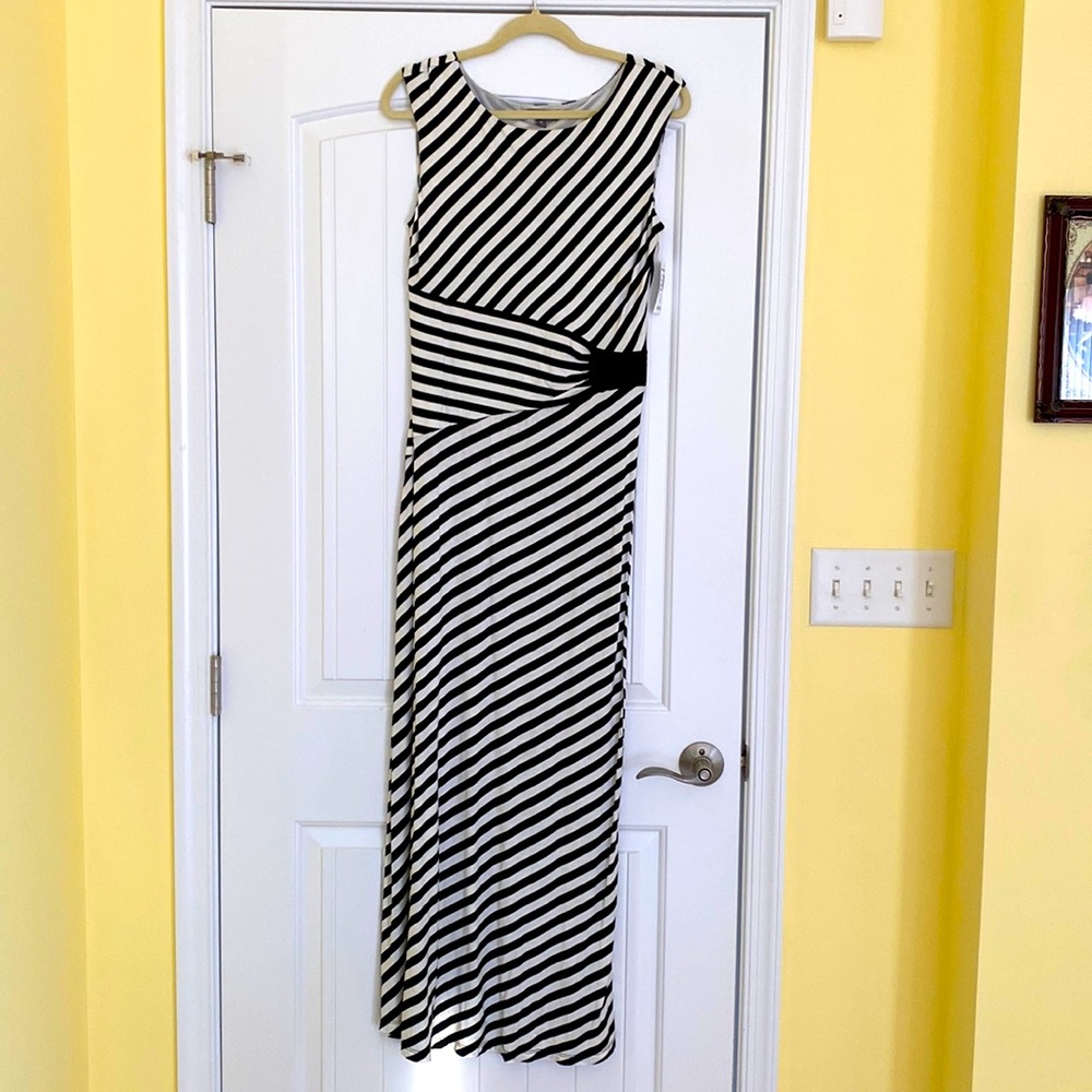 Black & White stripped maxi dress